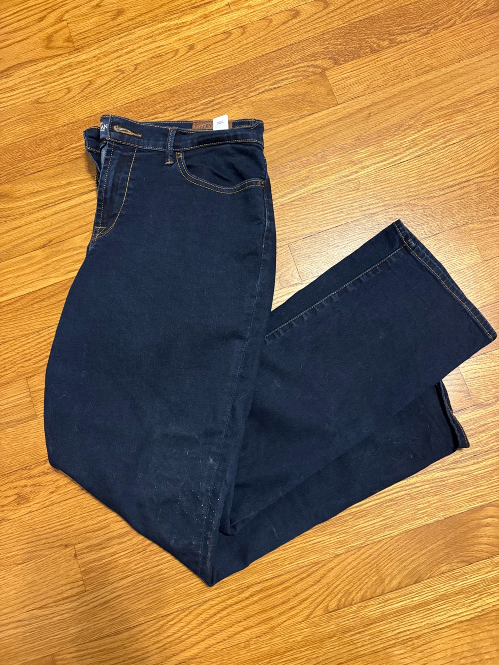 Lucky Brand Straight Leg Jeans in Dark Blue